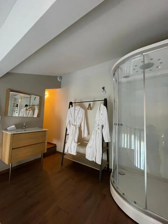Bed & Breakfast La Maison De L'Olivier Avignon
